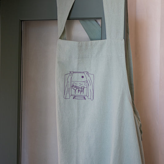 BOATHOUSE APRON