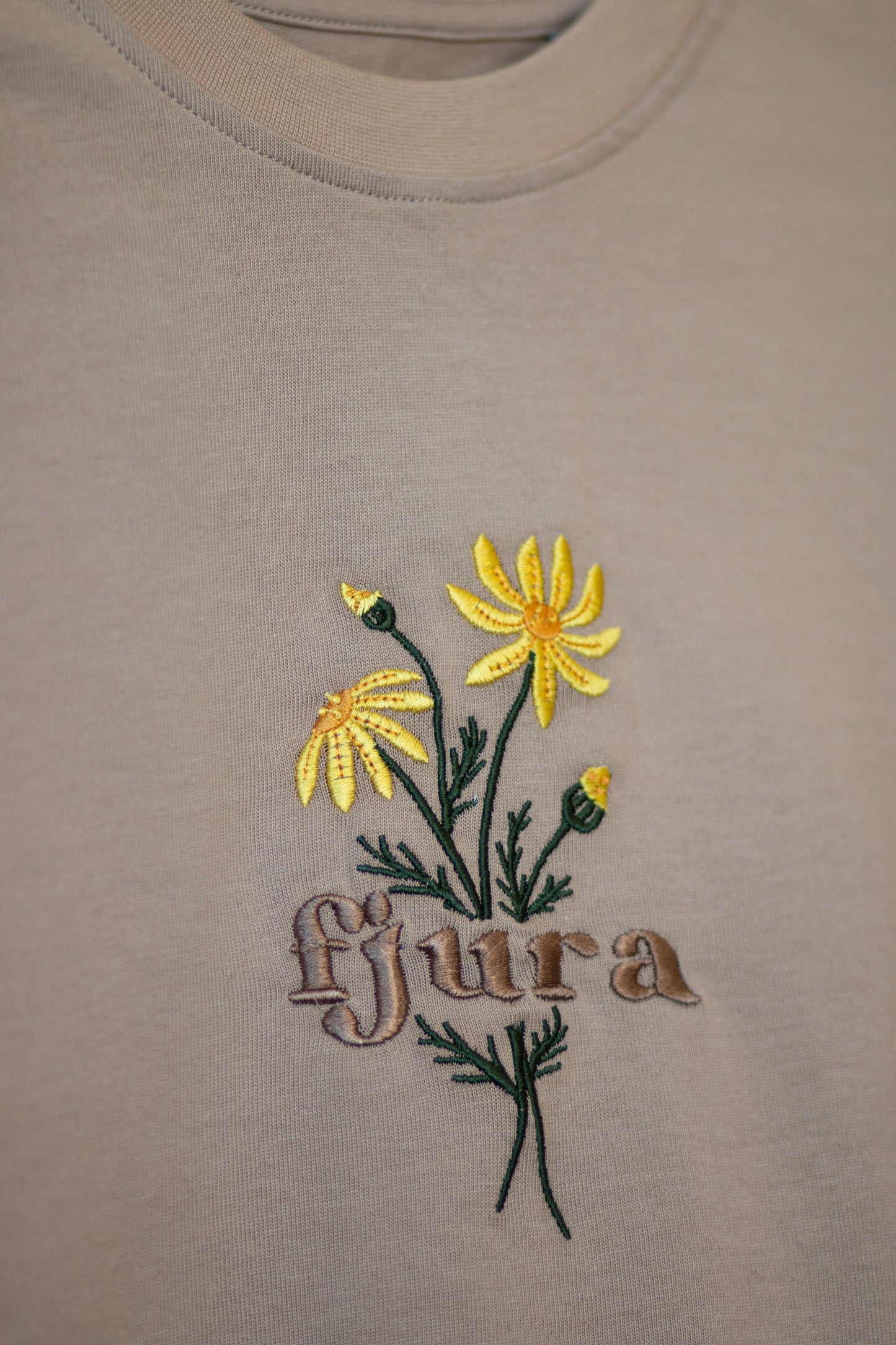 FJURA CROPPED TEE