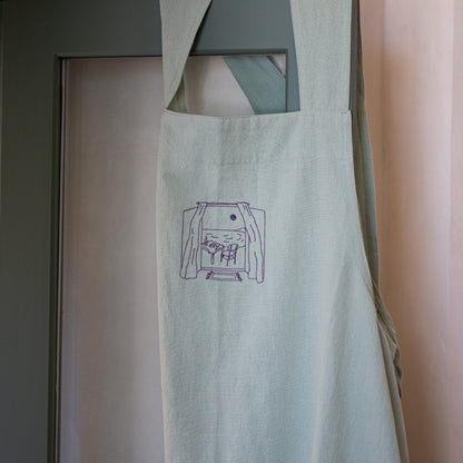 BOATHOUSE APRON