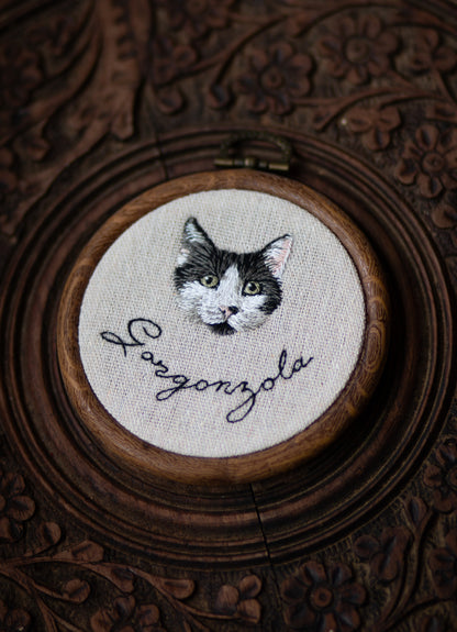 TRADITIONAL PET PORTRAIT