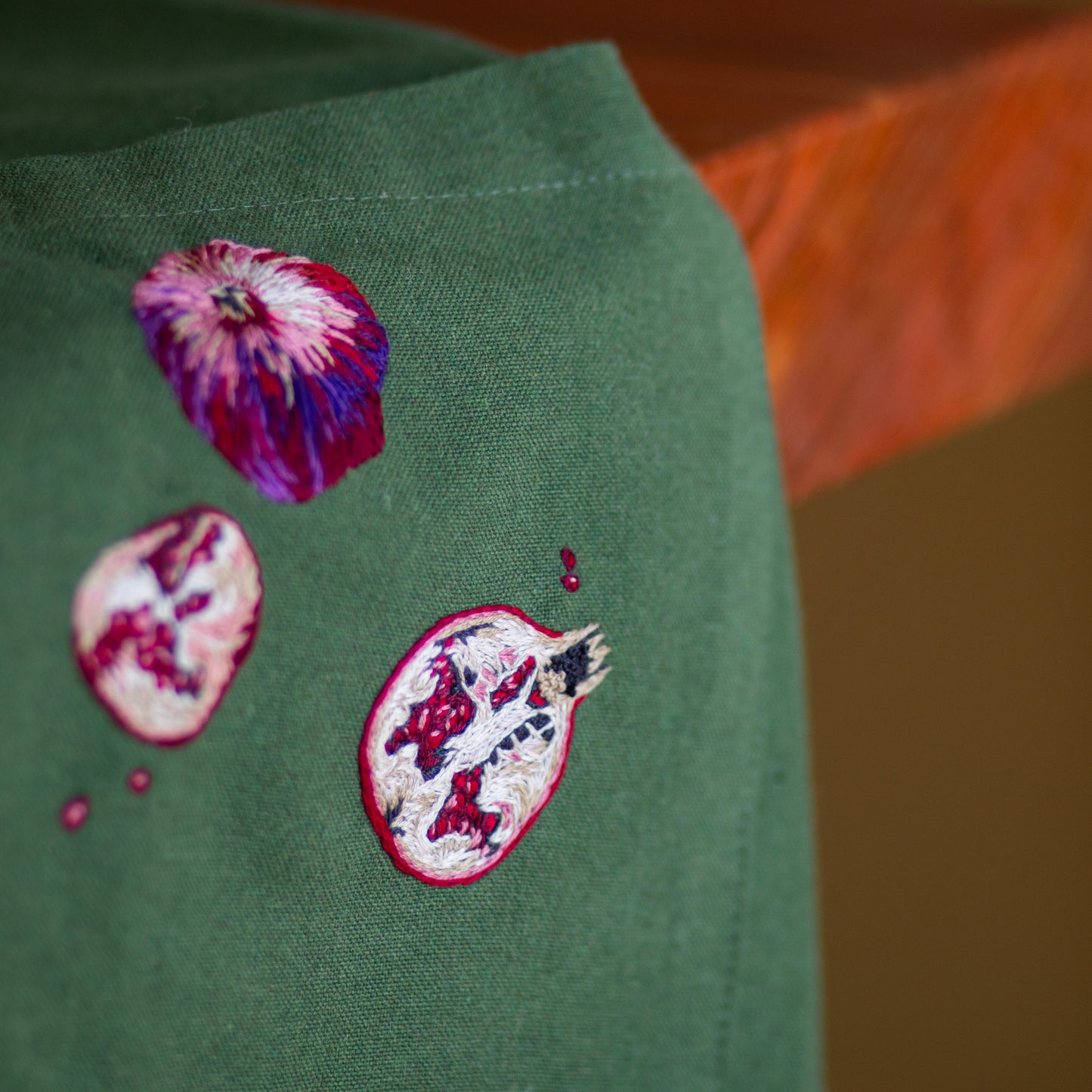 POMEGRANATE APRON