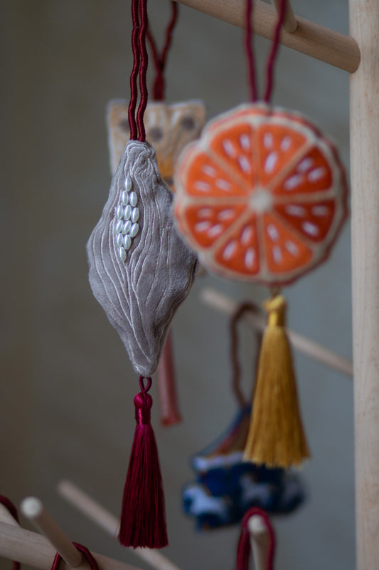VELVET ORNAMENTS